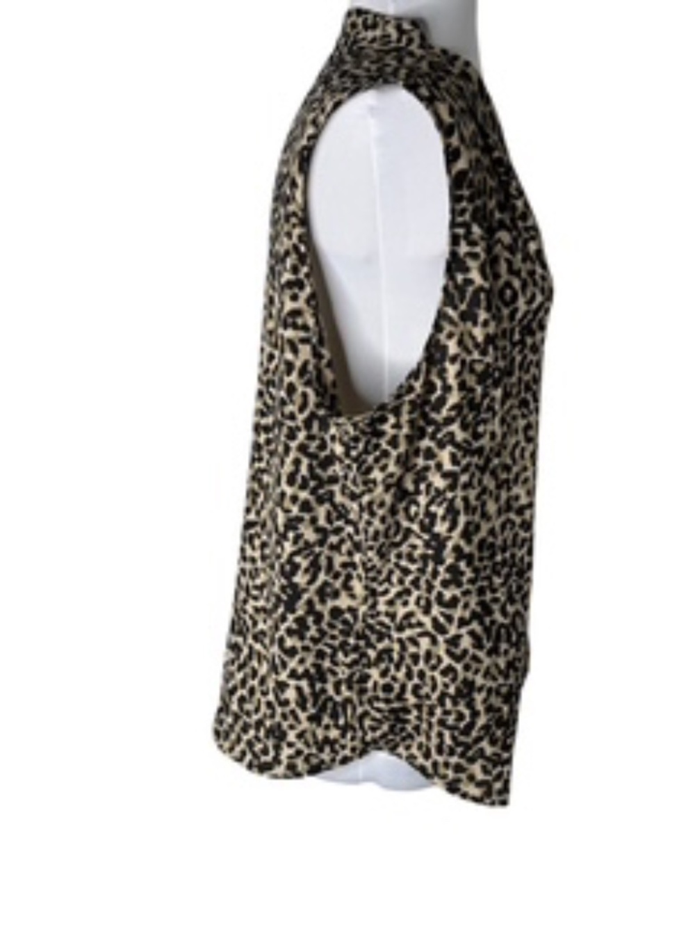 Nordstrom Rack Sleeveless Leopard Print Split Neck Button Blouse Size XXL - Picture 5 of 8